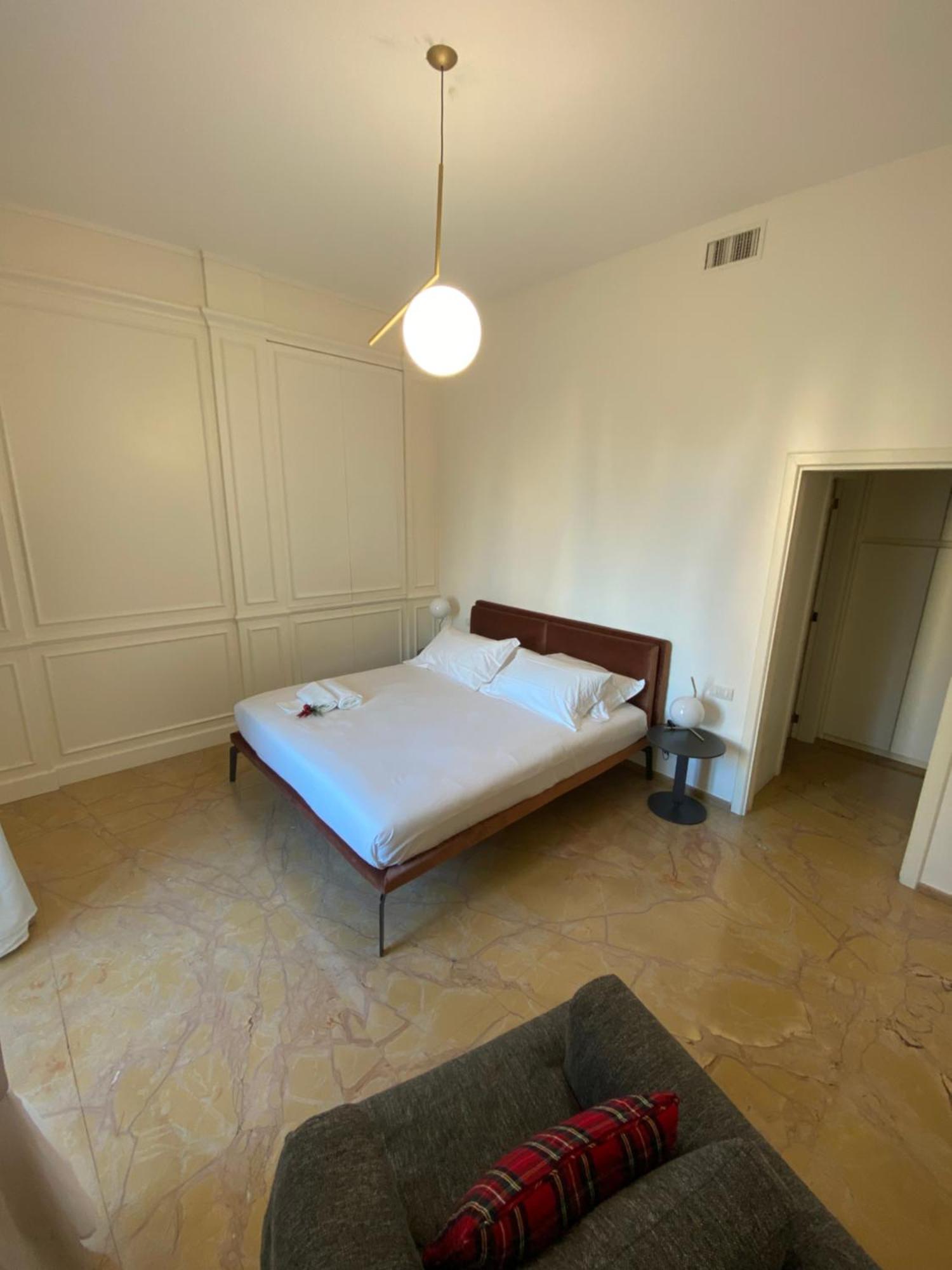 Luxury House With Parking Apartment Наполи Екстериор снимка